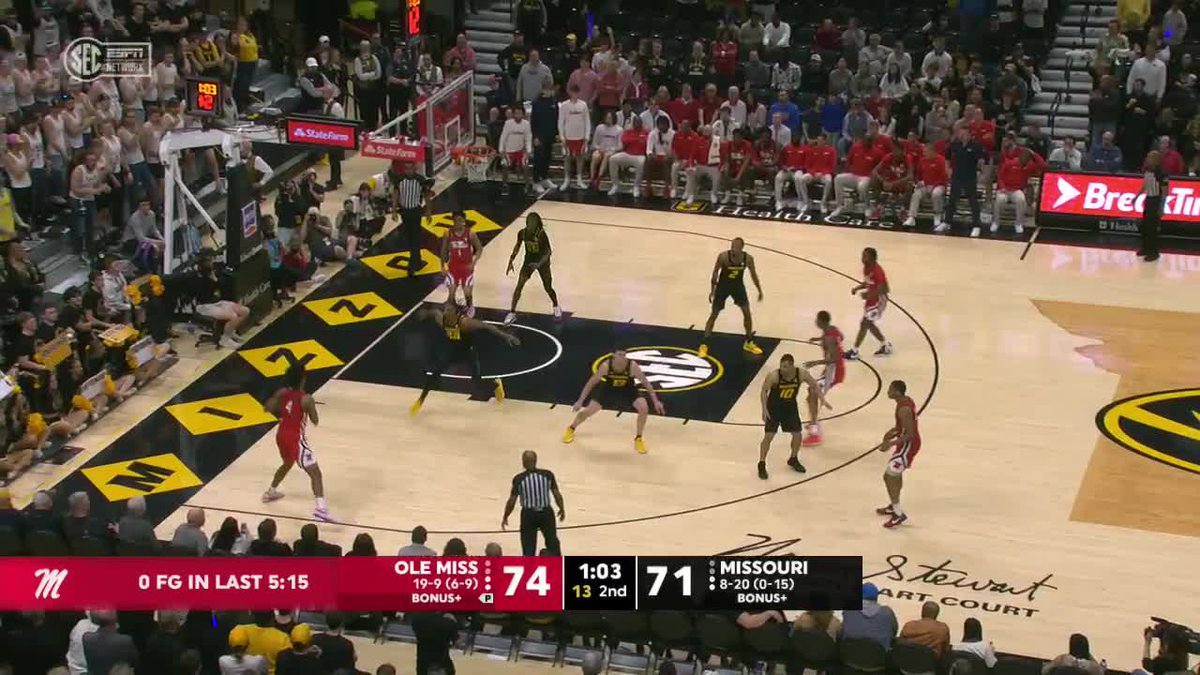 BIG bucket 🪣 Jaemyn Brakefield | #HottyToddy