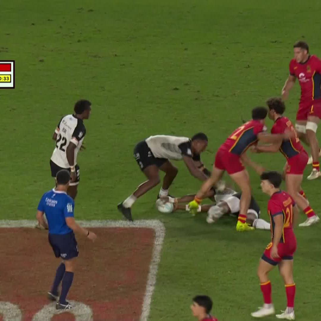 What a show 😍 Pol Pla secures the winning try for España Rugby in the last 2 minutes 🇪🇸 #HSBCSVNS | #HSBCSVNSLAX