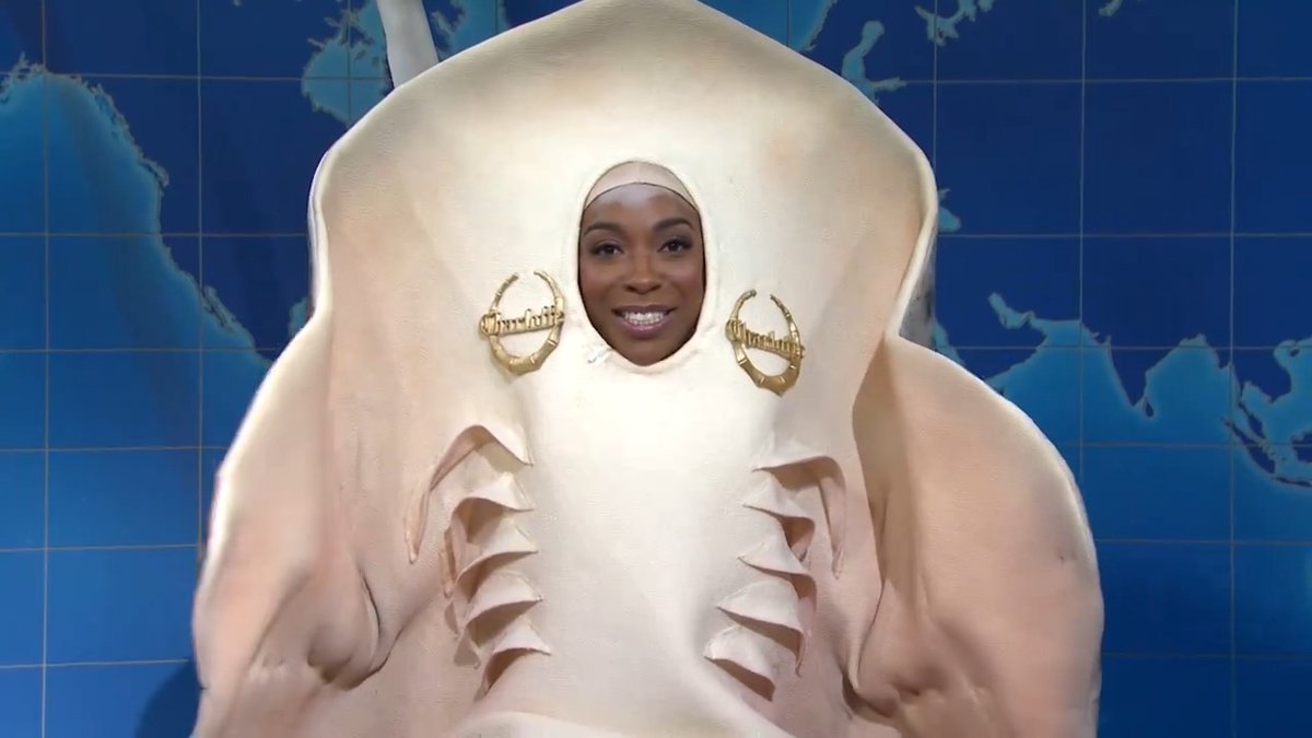 Charlotte the Pregnant Stingray stops by the Update desk!