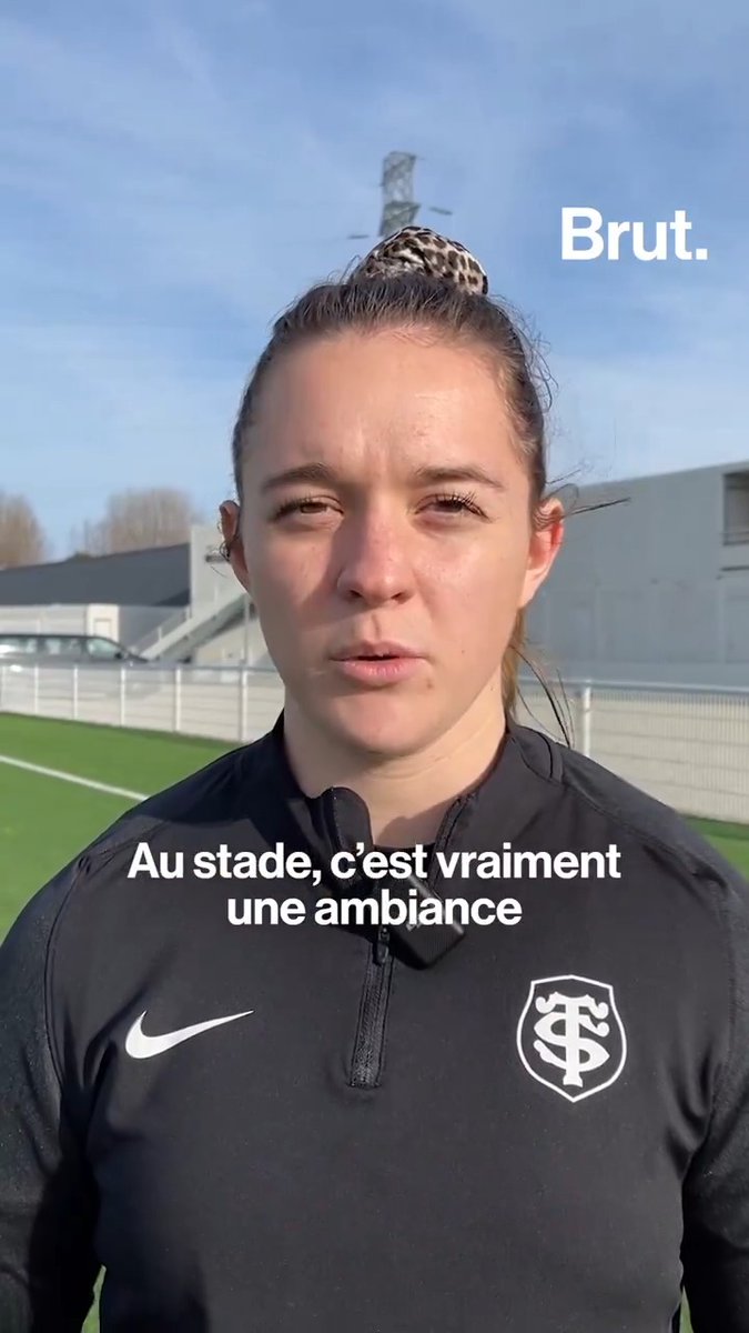 Du haut de son mètre soixante-quinze, Zoé Jean est troisième ligne centre au Stade Toulousain. Et à 20 ans, elle est aux portes de l'équipe de France, convoquée pour la préparation du Tournoi des 6 Nations. Son quotidien, ça ressemble à ça. 🔴⚫️