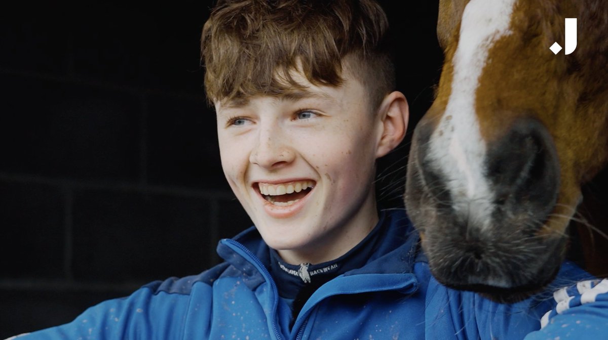"We're a small stable, we have one good horse and this is him." 𝗛𝗲𝘄𝗶𝗰𝗸 𝟯𝟲𝟱: The full story, with unseen and emotional clips from the 2023 Boodles Gold Cup. Shark Hanlon Racing #CheltenhamFestival