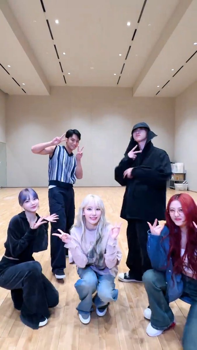 💎#SEVENTEEN #세븐틴 #THE8 #디에잇 #MINGYU #민규 make it look EASY💘 ▪️ ▪️ ▪️ #LE_SSERAFIM #르세라핌 #SAKURA #사쿠라 #HUHYUNJIN #허윤진 #HONGEUNCHAE #홍은채 #LE_SSERAFIM_EASY #MakeItLookEasy