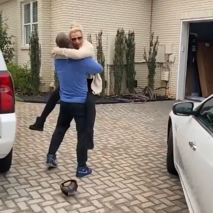 Josh Donaldson getting his mom a Maserati after she quit smoking will always be awesome
