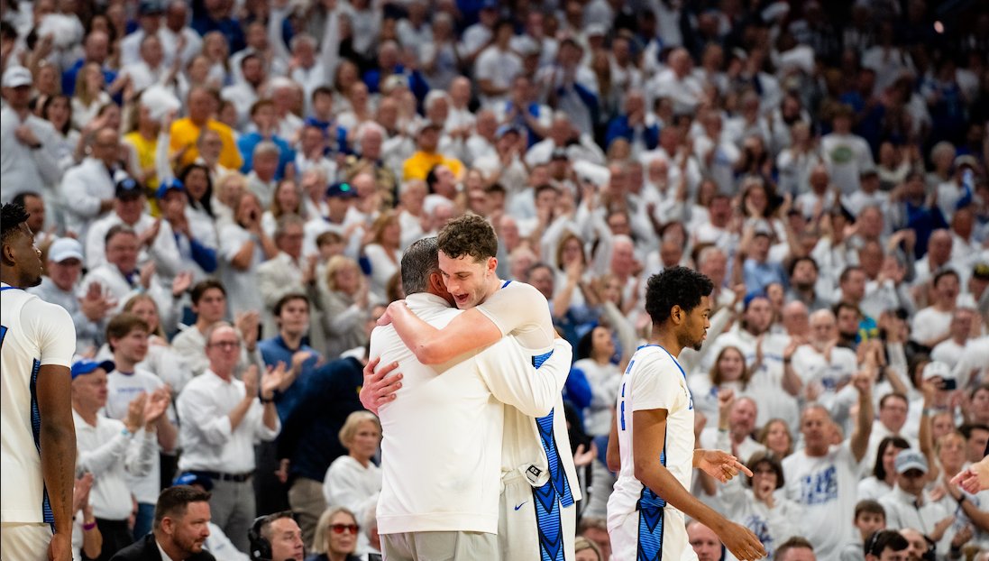 🎥 vs Marquette What a way to close out the season at CHI! #GoJays