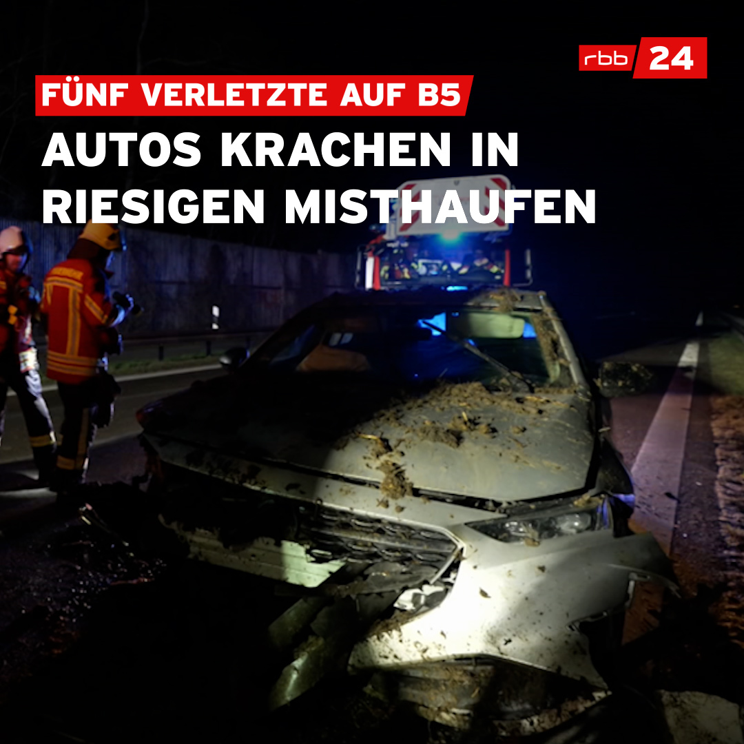 Diese #Protestaktion von #Landwirt​en und #Handwerker​n am späten Sonntag war buchstäblich Mist. Auf der #B5 bei #Wustermark (#Havelland) hatten sie einen großen Haufen #Gülle und Mist gekippt - dadurch kam es zu #Unfällen. >>