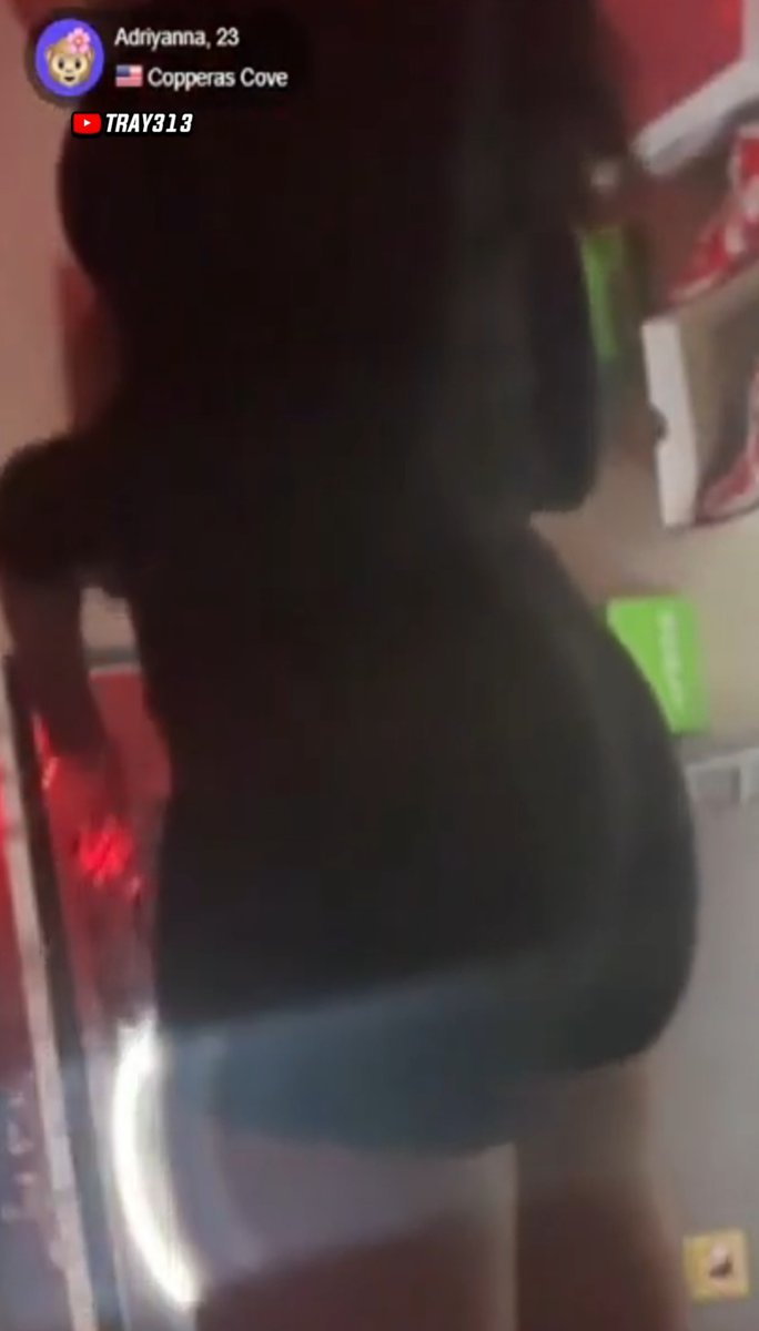Everything is BIGGER in Texas #monkeyapp #ometv #omegle #ebony #black #twerk