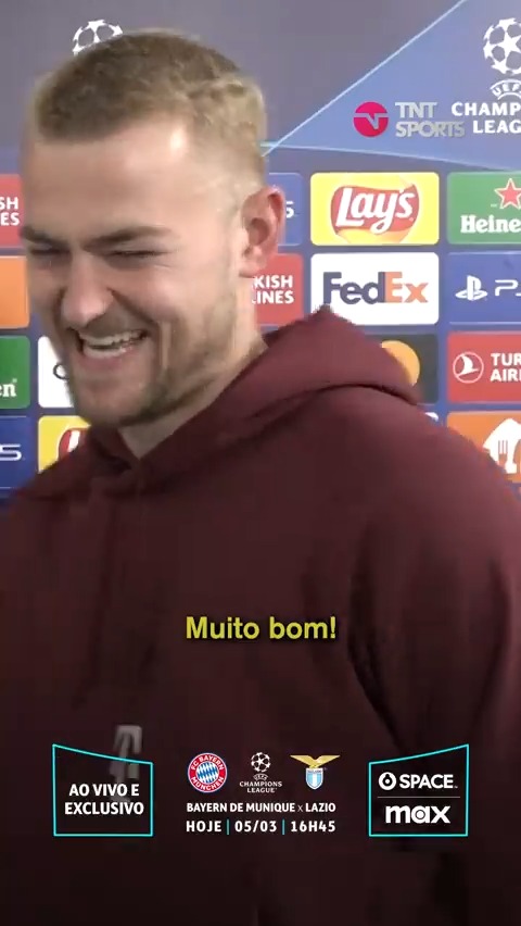 Como tá o português do De Ligt? Rolou aquela resenha antes da exclusiva e o nosso Arthur Quezada ainda teve que ajeitar o homem! 😂 Hoje tem Bayern x Lazio no Space Brasil e na HBO Max Brasil a partir das 16h45! #CasaDaChampions