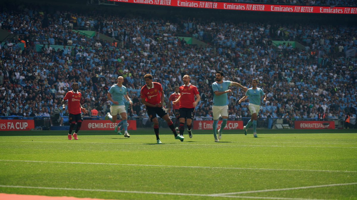 Here's your trailer for TOGETHER: TREBLE WINNERS โ a six-part series telling the story of Manchester City's 2022/23 season. Coming 2 April.