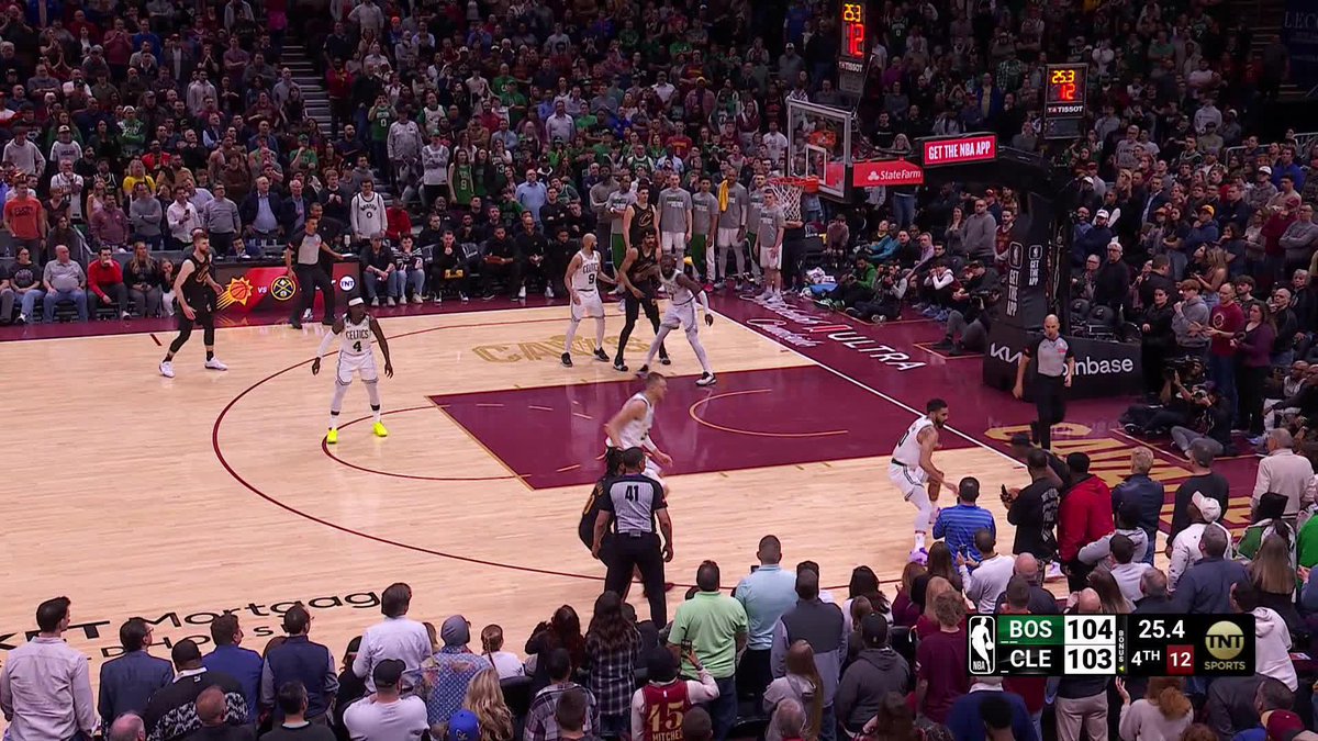 Dean Wade's game winner. LEGEND. Dean Wade | #LetEmKnow