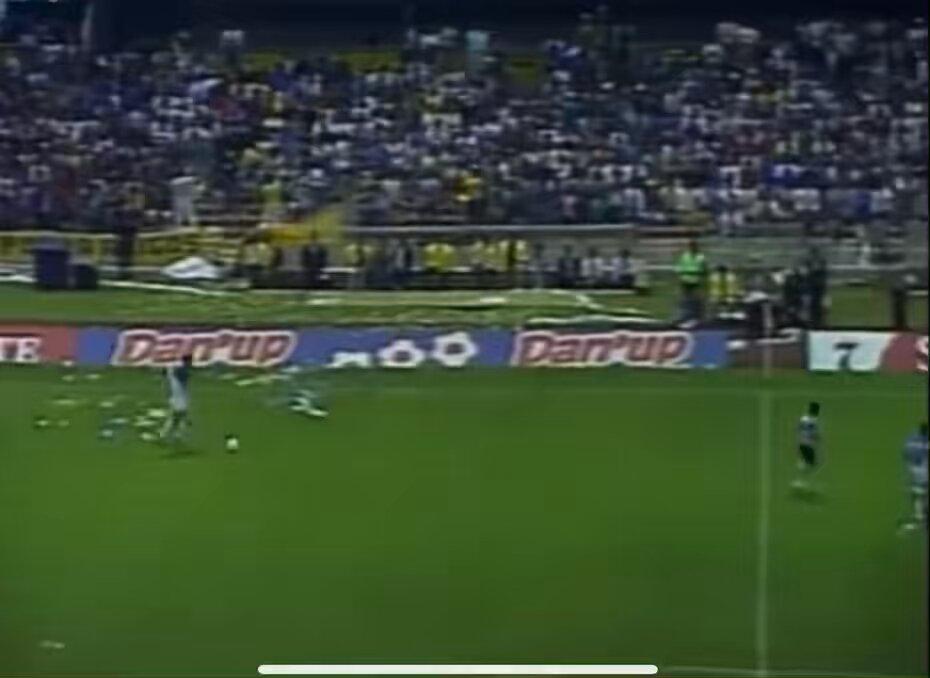 Los reto a que me digan un mejor gol en la historia del clásico nacional 🦅🐐