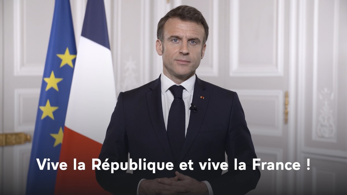 Mes chers compatriotes, Nous commémorons cette année le 80ème anniversaire de la Libération. Partageons et inscrivons nos mémoires familiales dans notre histoire nationale. Honorons nos libérateurs. Faisons des jeunes les passeurs de notre mémoire.