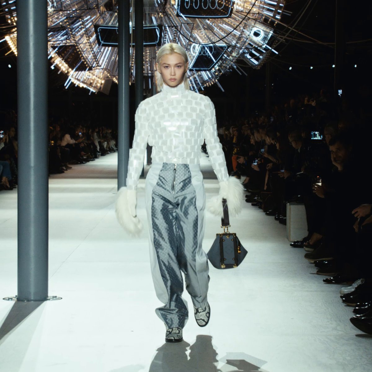 Women’s Fall-Winter 2024 Show. Combining sumptuous textures with subtle signature accents, Nicolas Ghesquiere’s #LVFW24 collection exudes a radiant allure, embodied by House Ambassadors #Hoyeon and #Felix. Watch the full show at #LouisVuitton