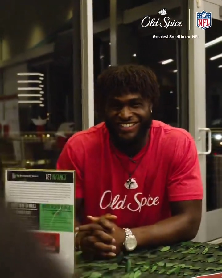 .William Anderson jr 🤝 BBBS Houston Will and selected Texans executives stopped by Big Brothers Big Sisters for a career panel and mentorship mixer in partnership with #OldSpice School of Swagger. 🚀