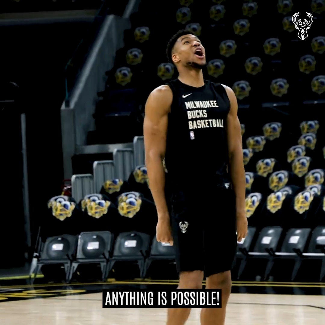 Giannis couldn’t miss in warmups hitting 8 threes 🔥 😤 (via Milwaukee Bucks)