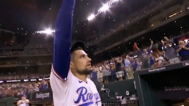 A once in a lifetime ovation. Rangers Rewind with Nathan Eovaldi ⏪
