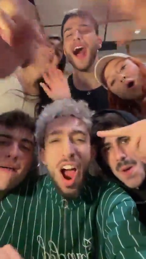 Verles juntos nos pone así: 🥹 y pensar que les veremos a TODOS juntos en la GIRA nos hace FELICESSSSS ✨ ¡Todo el mundo comprando las entradaaaas! 🎟️👉🏻