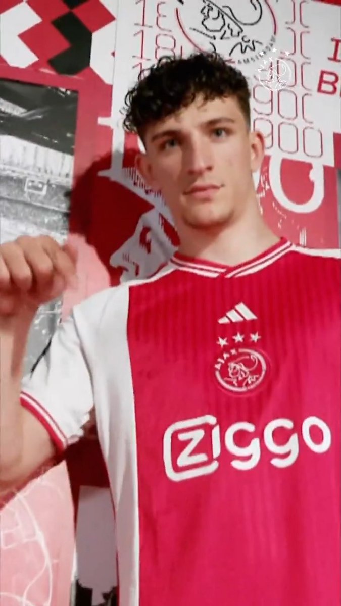 The ❌❌❌ line-up vs. Villa #UECL #ajaavl
