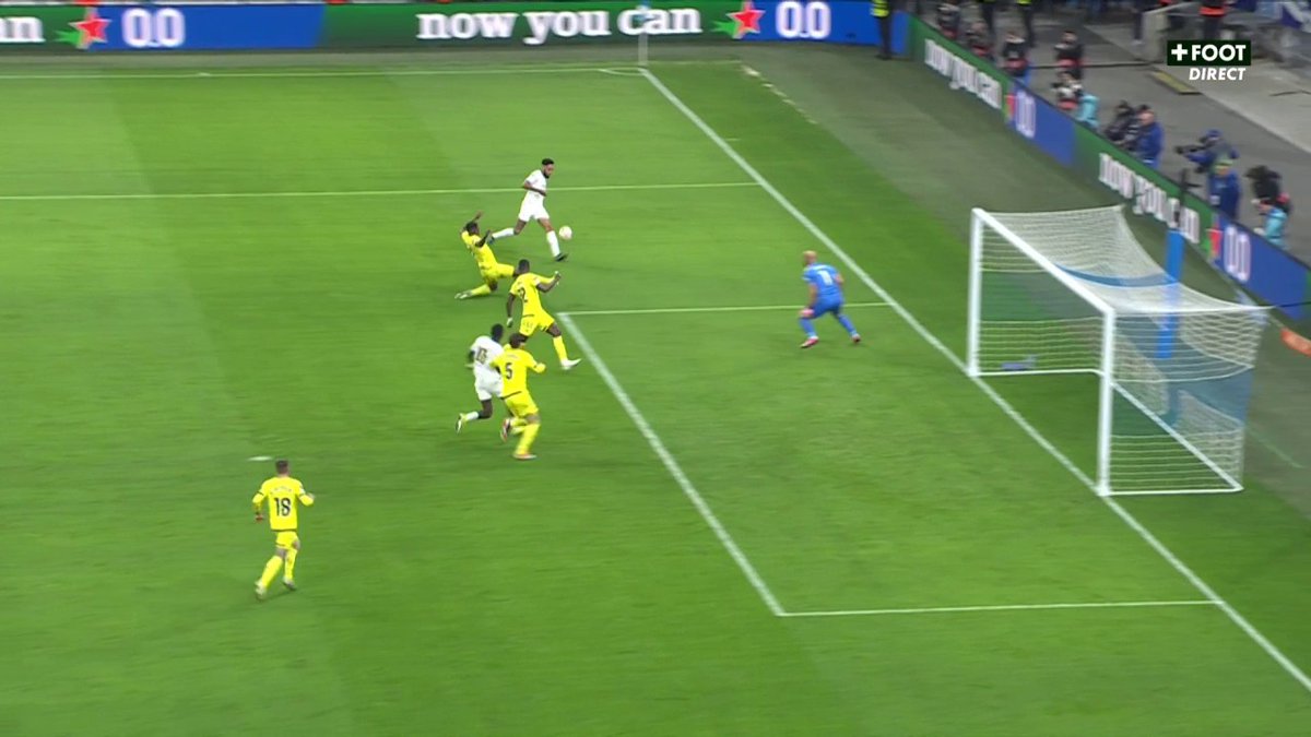 Le magnifique lob d'Aubameyang pour assommer Villarreal ! ๐ฅต๐ ๐ฅ CANAL+ Foot