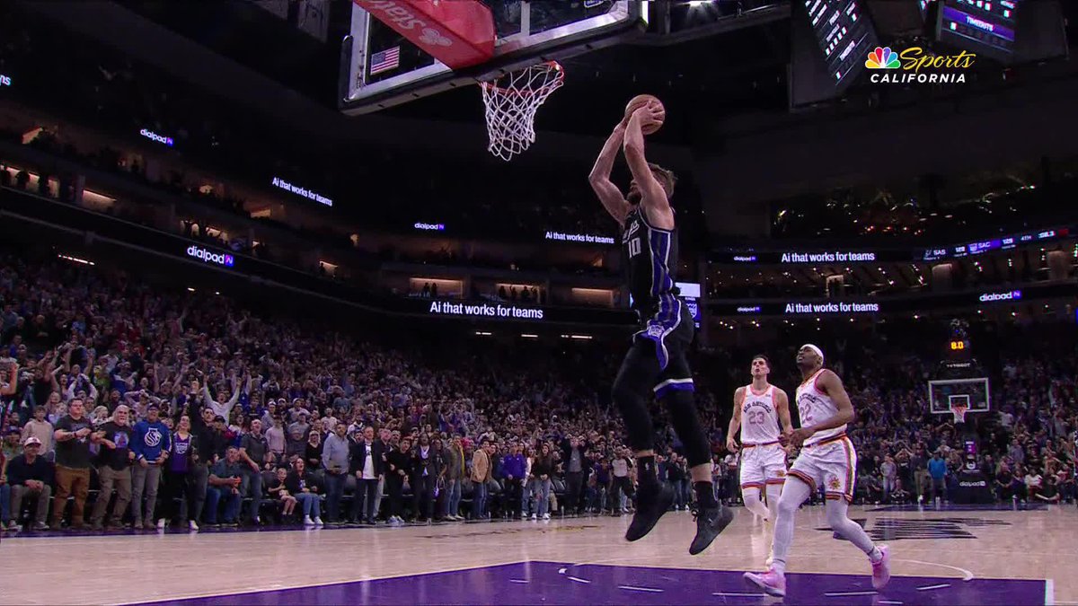 SABONIS STEAL + SCORE FOR THE WIN 😱