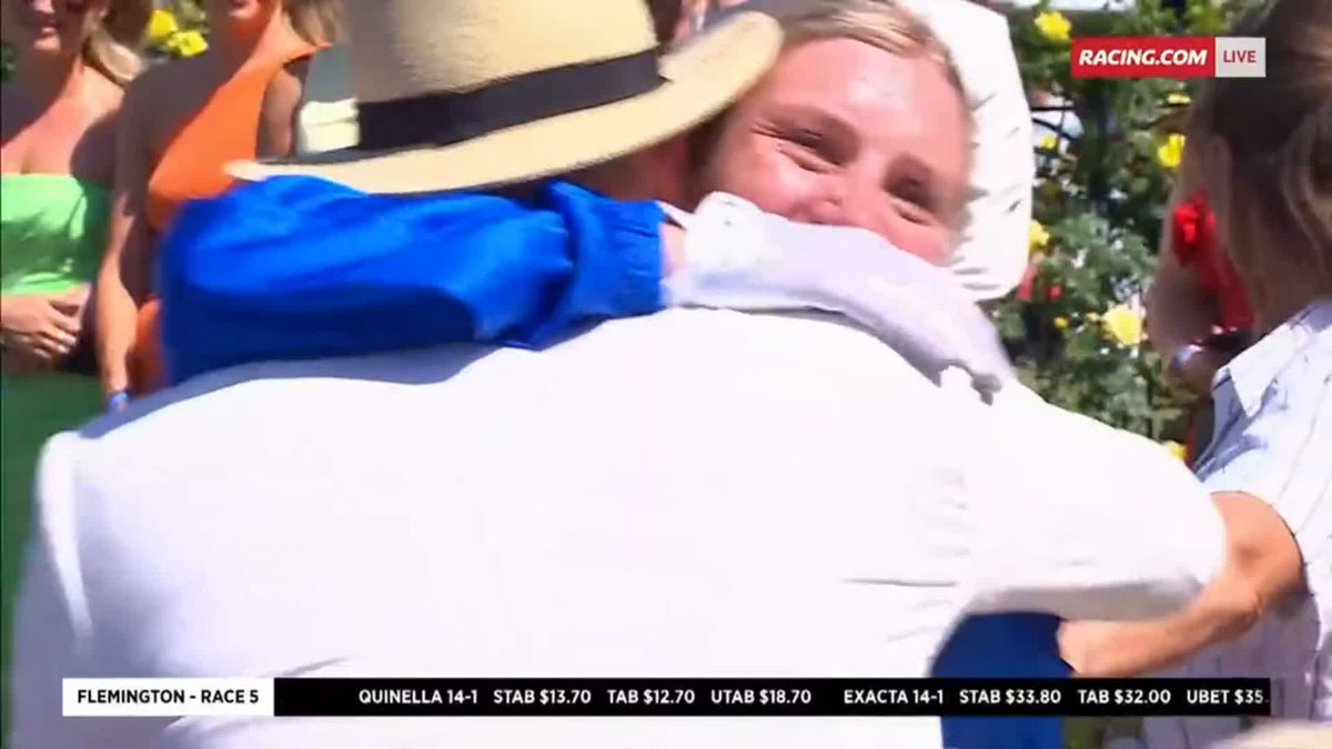 "I don't think I'll get a better day than today!" Truly emotional scenes following Jamie Kah's win in the Newmarket 💙