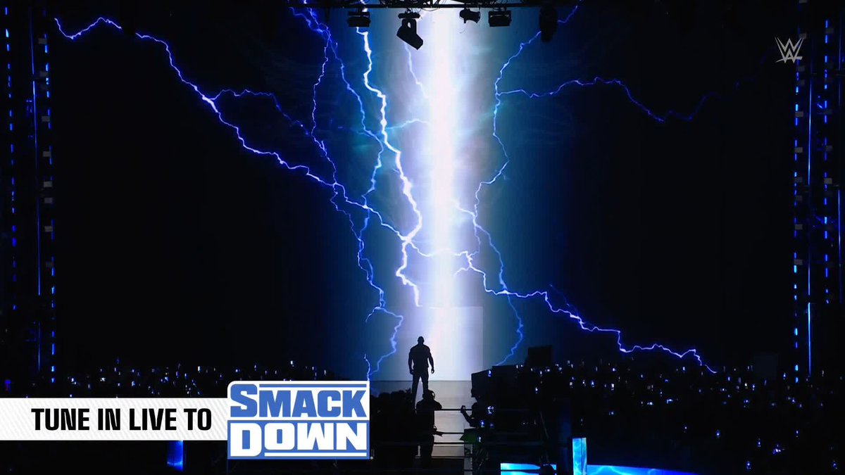 ⚡️E⚡️L⚡️E⚡️C⚡️T⚡️R⚡️I⚡️C⚡️ Dwayne Johnson has arrived on #SmackDown