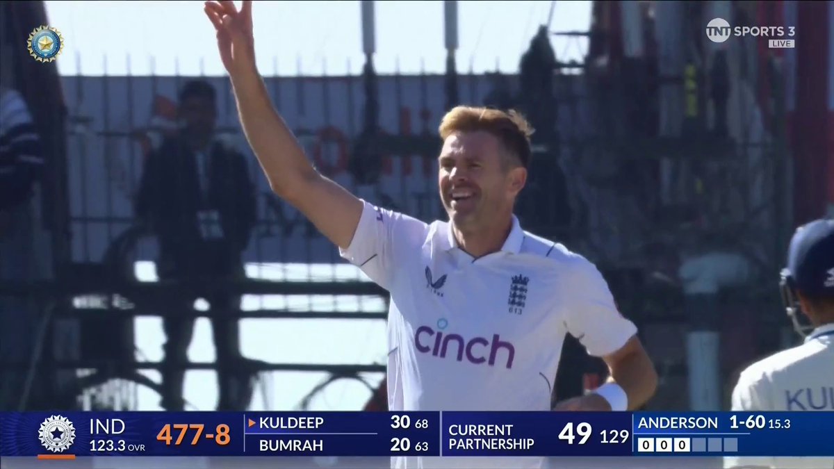 JIMMY ANDERSON'S 7⃣0⃣0⃣TH TEST WICKET 🏏 𝗪𝗵𝗮𝘁 𝗮 𝗺𝗼𝗺𝗲𝗻𝘁 🐐👏 #INDvENG