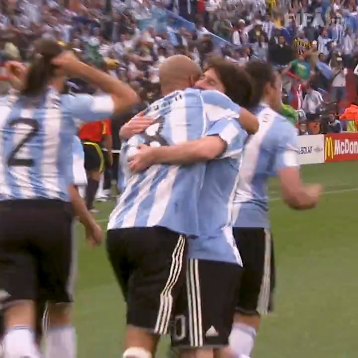 🇦🇷 "El arte de asistir", por Juan Sebastián Verón. 🧙♂️ 🇦🇷 Selección Argentina ⭐⭐⭐ | #CopaMundialFIFA