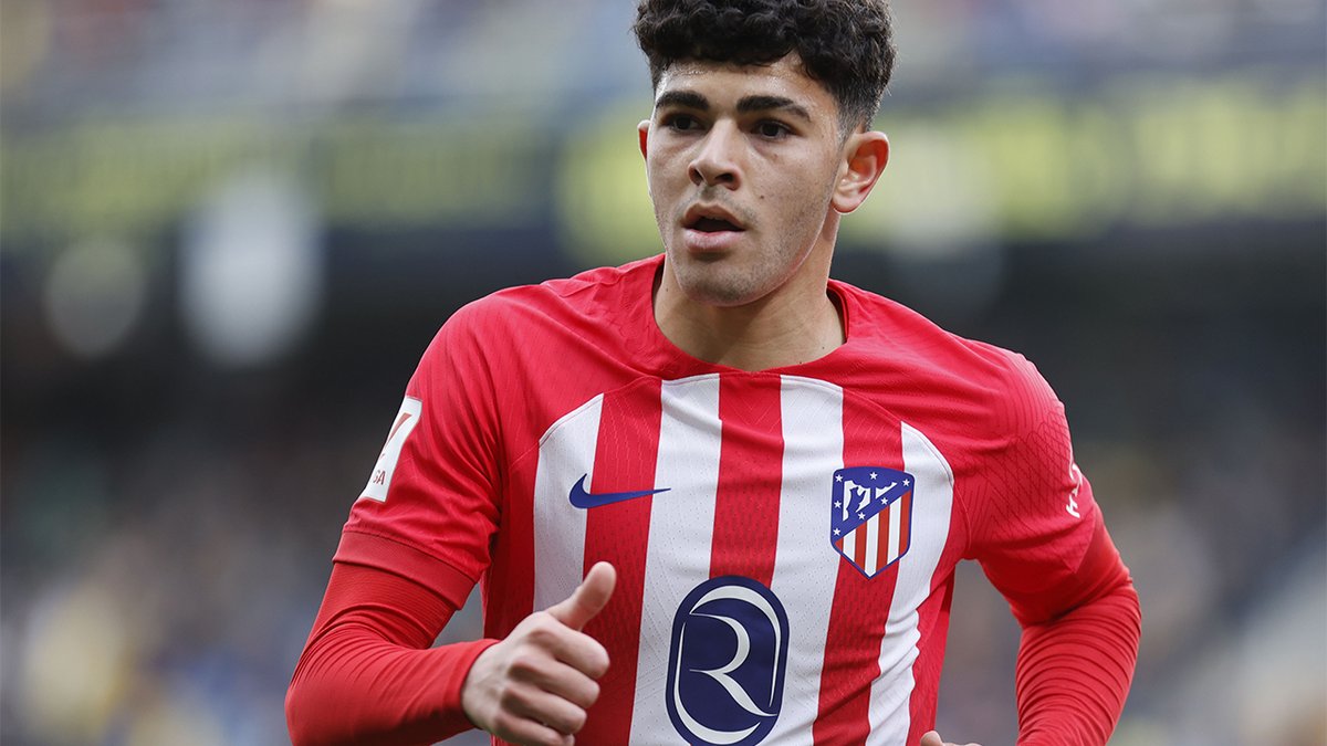 ❝Es un orgullo. Desde pequeño sueñas con debutar con el primer equipo❞. — Salim El Jebari 🎙