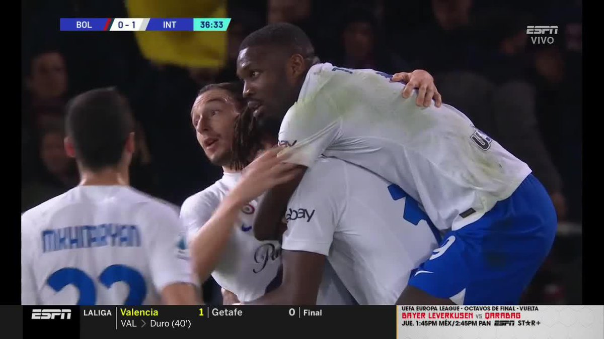 Gol tunggal Yann Bisseck segel kemenangan 10x beruntun Inter di #SerieA Assist Alessandro Bastoni sungguh bola mencari kepala...mak plung! Inter 18 Point sendirian di pucuk Inter membekukan tahta #SerieA tanpa kendala