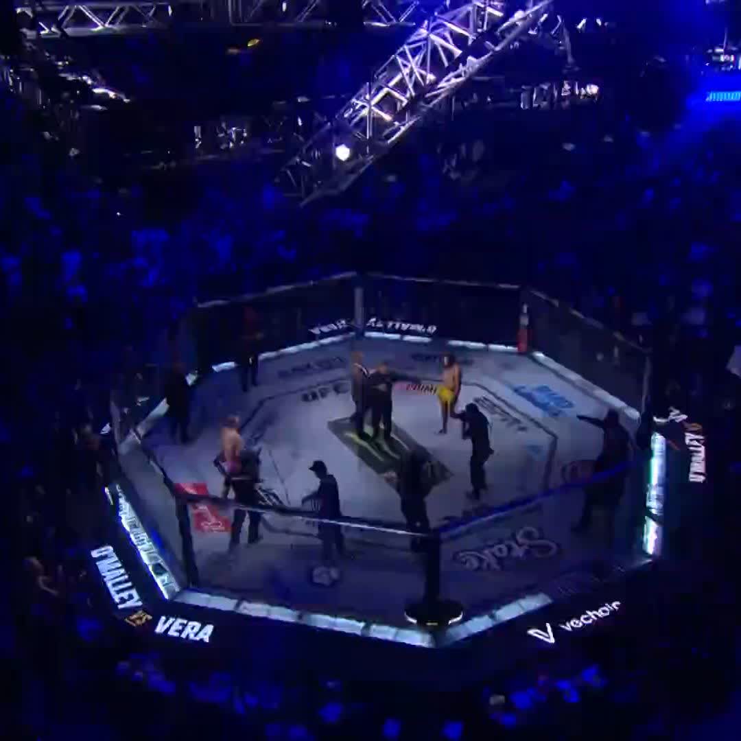 The main event STARTS 👏 RIGHT 👏 NOW 👏 #UFC299