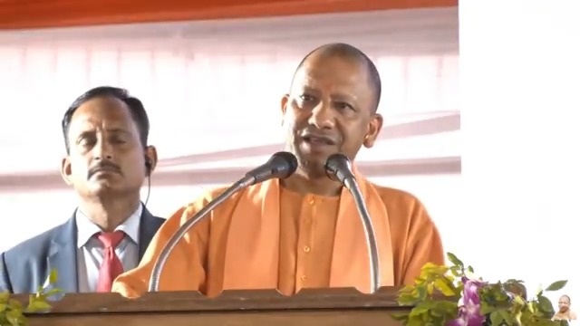 गोरखपुर सिटी का ट्रैफिक और यहां की सुरक्षा व्यवस्था, दोनों एक जगह से ही मॉनिटर हो सकेंगे... इस अत्याधुनिक सुविधा के लिए नगर निगम परिवार को हृदय से बधाई!