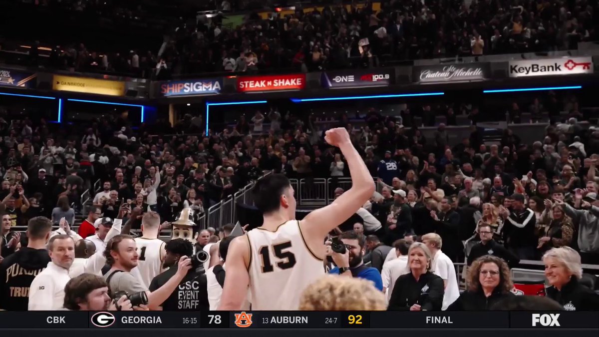 "I was ranked 437th in the country when I came in. They thought there was 436 people better than me in the country. You kind of see how that turned out." zach is playing with a chip on his shoulder as Purdue Men's Basketball looks to win the national title this year ⬇️