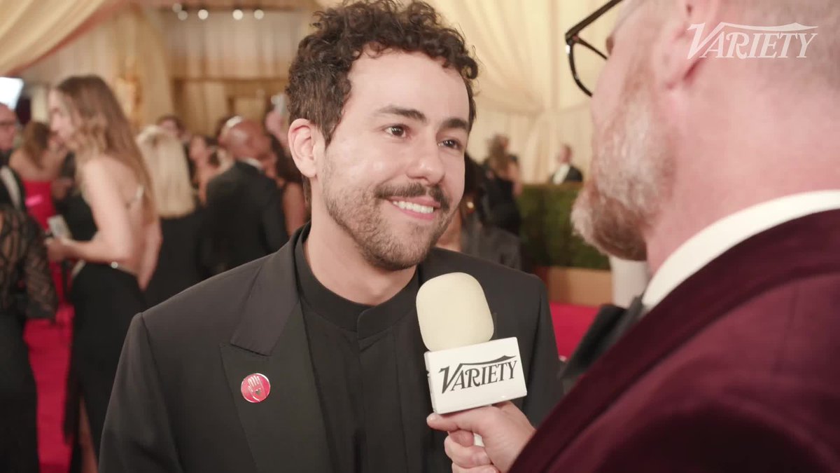 Ramy Youssef wears an Artists for Ceasefire pin to the #Oscars: “We’re calling for an immediate, permanent ceasefire in Gaza. We’re calling for peace and lasting justice for the people of Palestine.” | Variety On the Carpet presented by DIRECTV