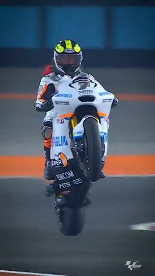 Belgium is back on the #Moto2 podium after 9 years! 👏 Barry Baltus rounds off the season opener with a trophy 🥈 #QatarGP 🇶🇦