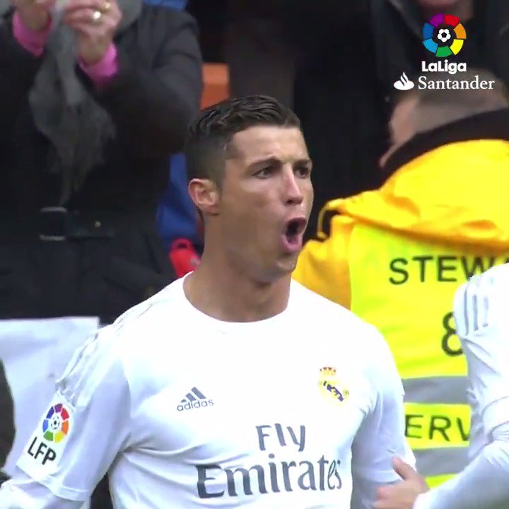 Cristiano Ronaldo em seu estado puro pelo Real Madrid. Essa época foi boa demais. Quem viu, viu.