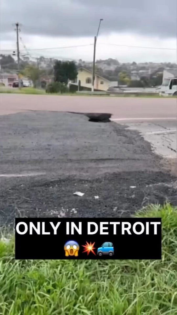 Lol remind me to never drive in Detroit 😭😭