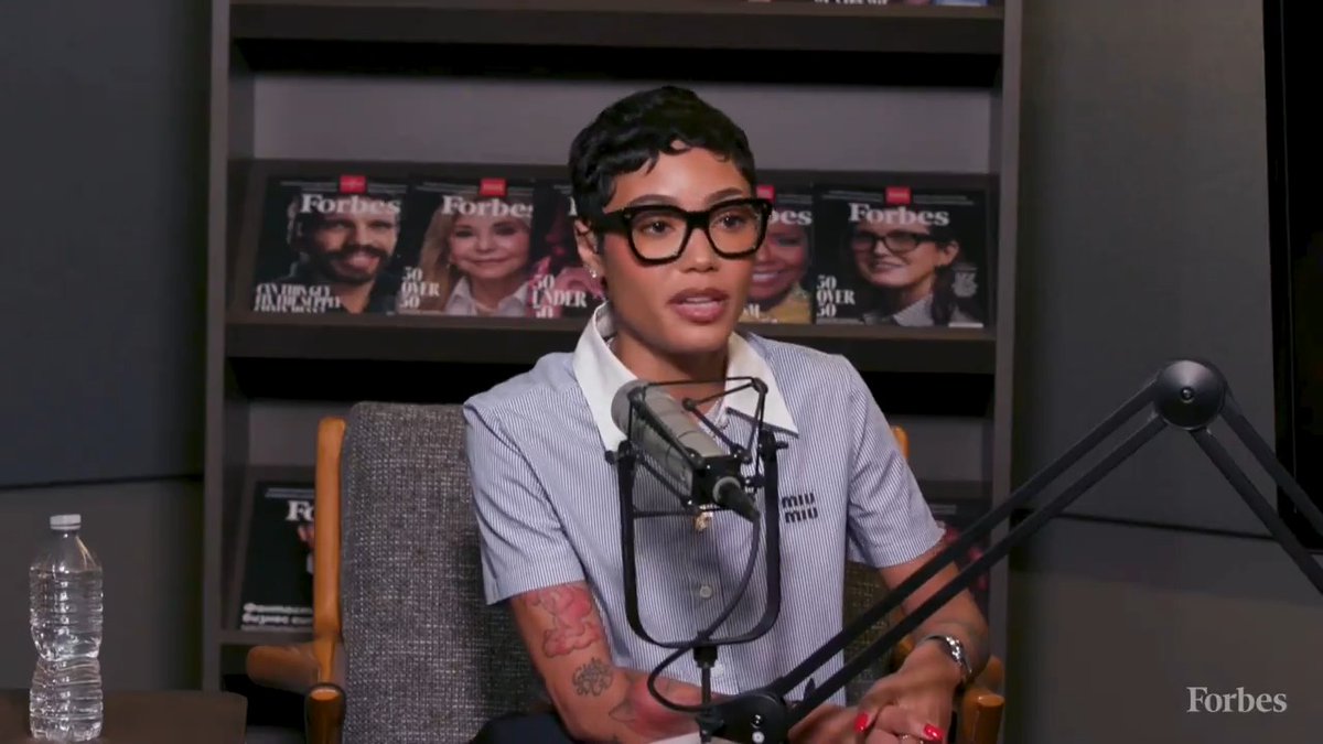"It's okay to make mistakes and it's okay to live in them and learn from them." PINKSWEATSUITS, musician and entrepreneur, joins @RosemarieTV on "New Money" to discuss financial lessons.