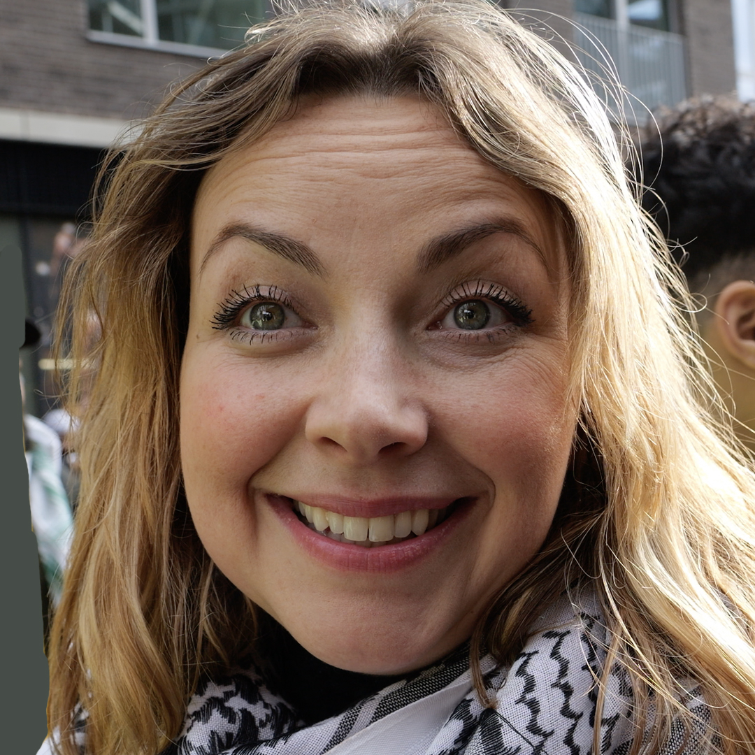 What is happening in Gaza is so horrendous. Palestinians are living through a hell on earth and what they deserve after this is a heaven on earth. And I will fight to my last breath to make that possible for the Palestinian people. @CharlotteChurch