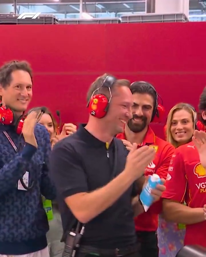When you score points on your F1 debut ๐ฅณ A very proud moment for Ollie's dad ๐ #F1 #SaudiArabianGP
