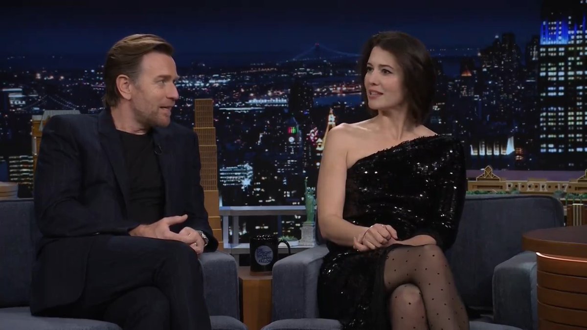 Ewan McGregor & Mary Elizabeth Winstead’s son freaked out when he met Star Wars’ Grogu 🤣 #FallonTonight