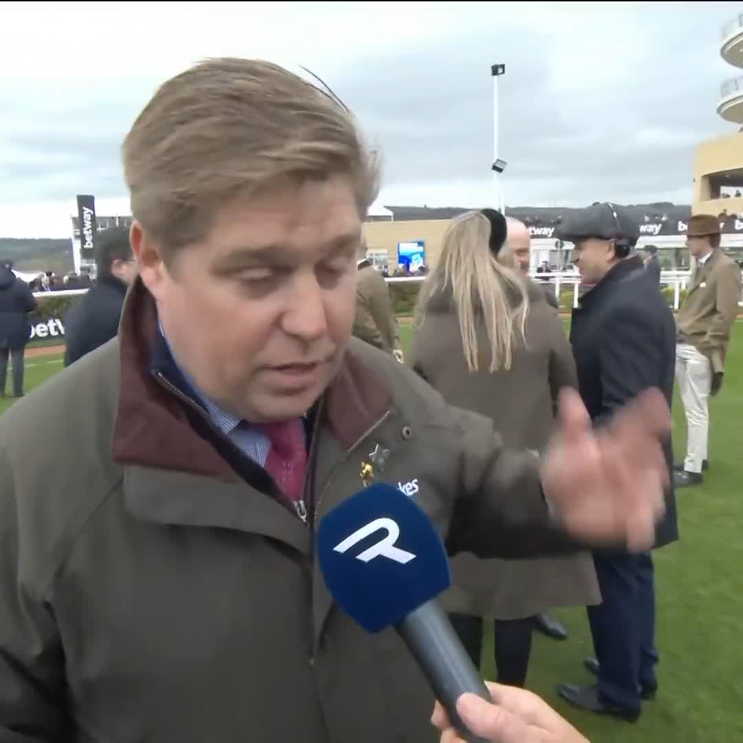 🗣️ "He's a remarkable little horse." Dan Skelton Racing on glory for Langer Dan in the Coral Cup 👇🏻
