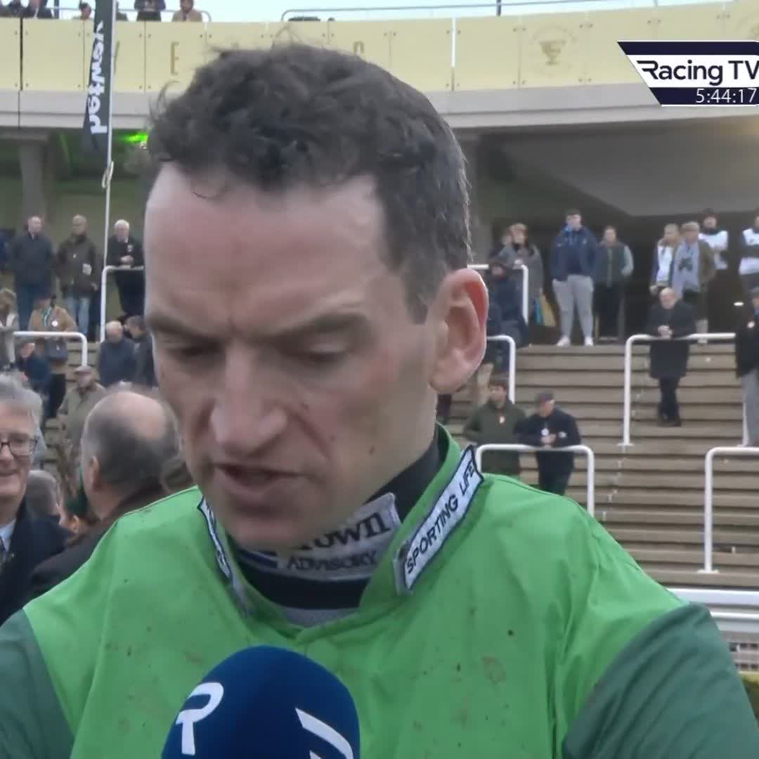 🗣️ "A great privilege to get the 100 for my father. A special moment." Patrick Mullins on Willie Mullins reaching the #CheltenhamFestival 100 Club following Jasmin De Vaux's win in the Weatherbys Limited Champion Bumper 👇🏻