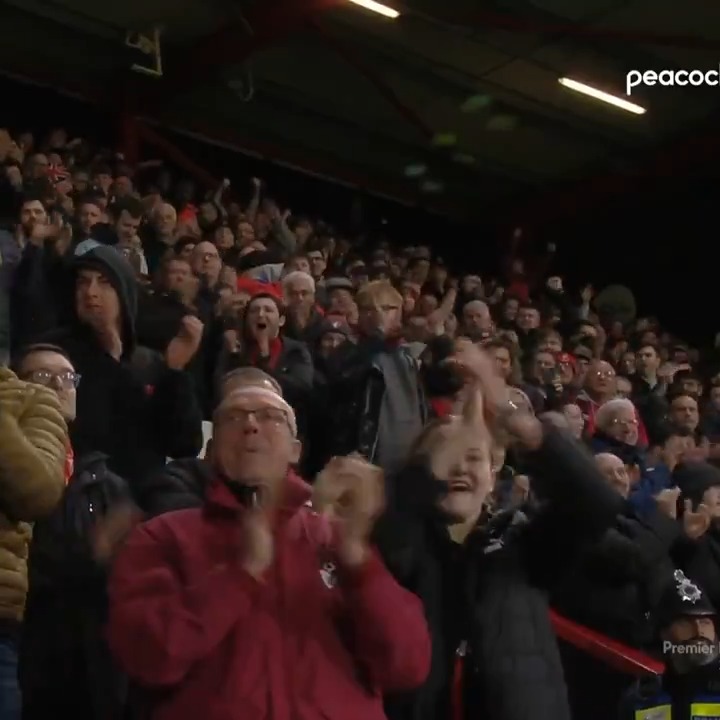 WHAT. A. COMEBACK. Three goals in 14 MINUTES pull Bournemouth level against all odds!