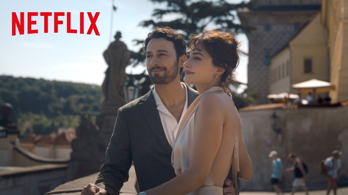 Ben bu aşkın peşinden koşarım. #RomantikHırsız şimdi sadece Netflix’te.