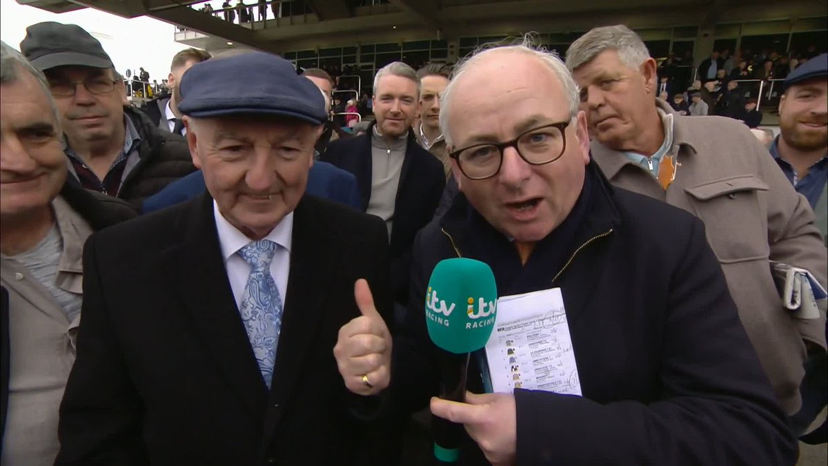 "He's prone to making mistakes and you can't make mistakes on this track on heavy ground" Spike Murphy was the Cheltenham oracle yesterday, predicting El Fabiolo's Queen Mother Champion Chase disappointment 🔮 #ITVRacing | #CheltenhamFestival