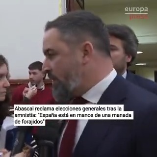 Abascal reclama elecciones generales tras la amnistía y dice que España está "secuestrada": "España está en manos de una manada de forajidos. Han asaltado el Congreso, han destruido la Constitución y han robado a los españoles la igualdad ante la ley"