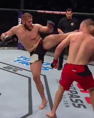 Polish Power! 🇵🇱⚡️ Marcin Tybura bringing that heavyweight energy to #UFCVegas88 tomorrow!
