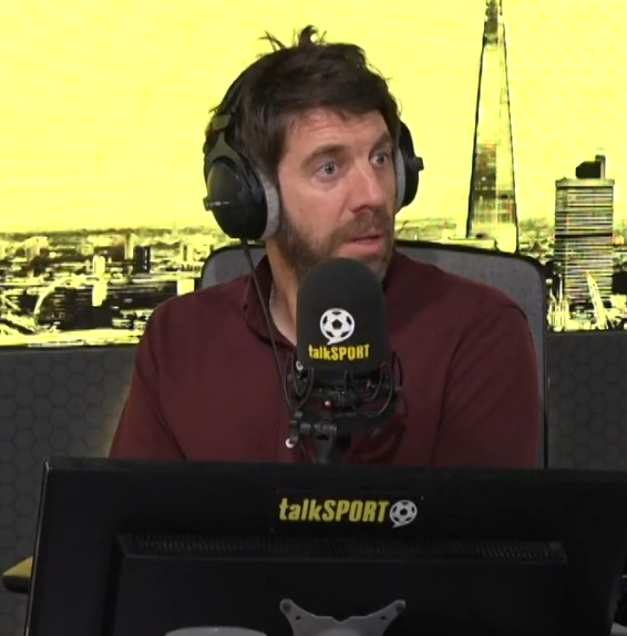 "I want Arsenal over anything!" 🤷♀️ "Are you serious!?" 😤 "As a fan I'm always club over country!" 👀 Darren Bent baffles Andy Goldstein after revealing he'd rather see #AFC win the league than England win the Euros 😲