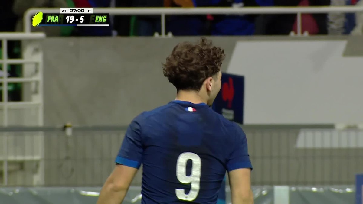 MAIS QUELLE ACTION 🤩 Les Bleuets relancent depuis leurs 22 mètres et le capitaine Léo Carbonneau est à la conclusion 🔥 #FRAANG | #U6N20
