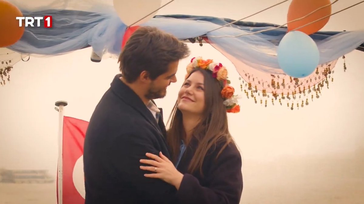 İstanbul’da #SelTan rüzgarı! Özel kamera arkası sizlerle! 🎬 #GönülDağı yeni bölümüyle bu akşam saat 20.00’de #TRT1’de! 📺 TRT 1